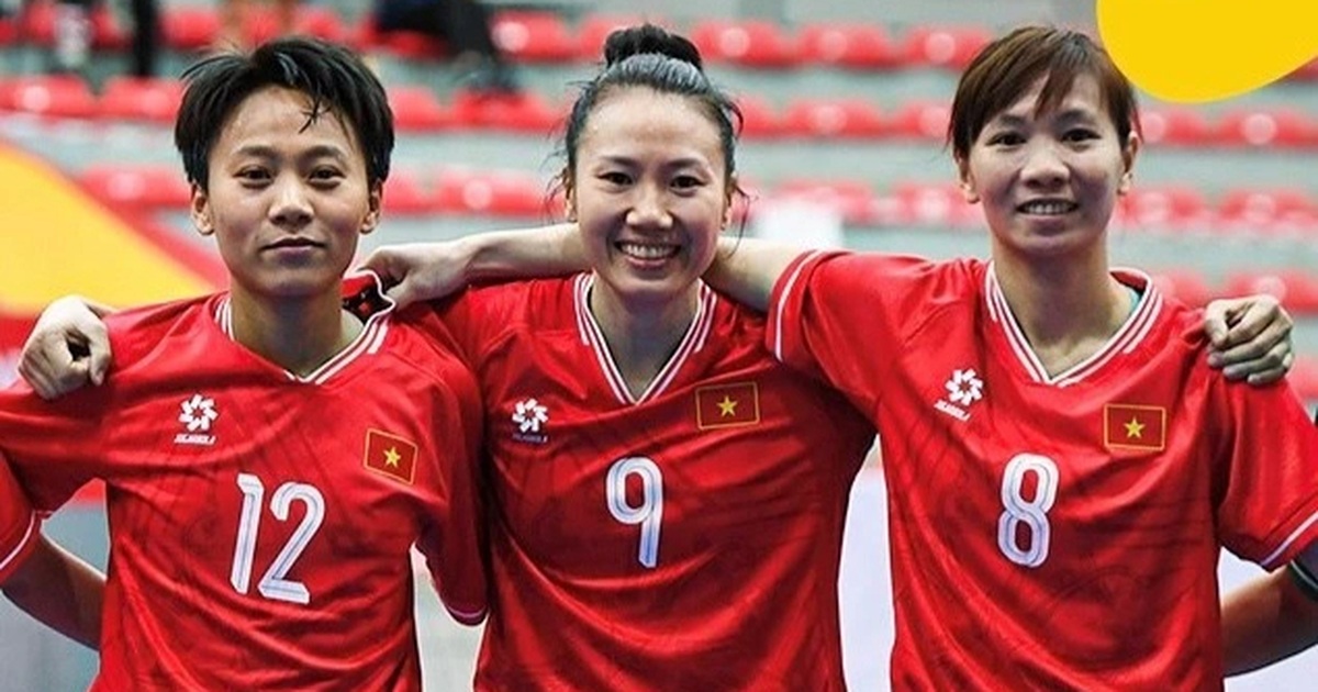 Thắng đậm Philippines, futsal nữ Việt Nam giành vé vào tứ kết Thắng đậm Philippines, futsal nữ Việt Nam giành vé vào tứ kết
