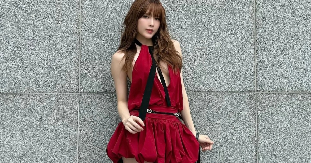 Thiều Bảo Trâm chuộng quần, váy siêu ngắn, khoe đôi chân dài miên man Thiều Bảo Trâm chuộng quần, váy siêu ngắn, khoe đôi chân dài miên man