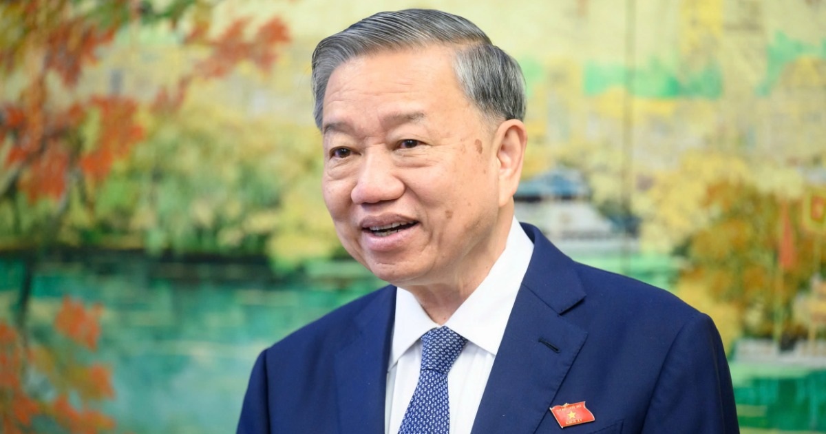 Tổng Bí thư: Kỳ đại hội sau sẽ tính sửa đổi Hiến pháp một cách căn bản Tổng Bí thư: Kỳ đại hội sau sẽ tính sửa đổi Hiến pháp một cách căn bản