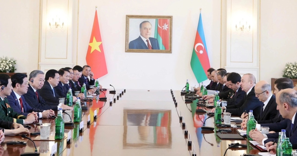 Tổng Bí thư đề xuất 5 giải pháp nhằm tạo đột phá trong quan hệ với Azerbaijan Tổng Bí thư đề xuất 5 giải pháp nhằm tạo đột phá trong quan hệ với Azerbaijan