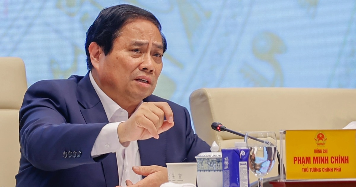 Thủ tướng Phạm Minh Chính Chủ Trì Phiên Họp Về Phát Triển Khoa Học Công Nghệ và Chuyển Đổi Số Tổng rà soát tài khoản ngân hàng, sim điện thoại để ngăn lừa đảo trực tuyến