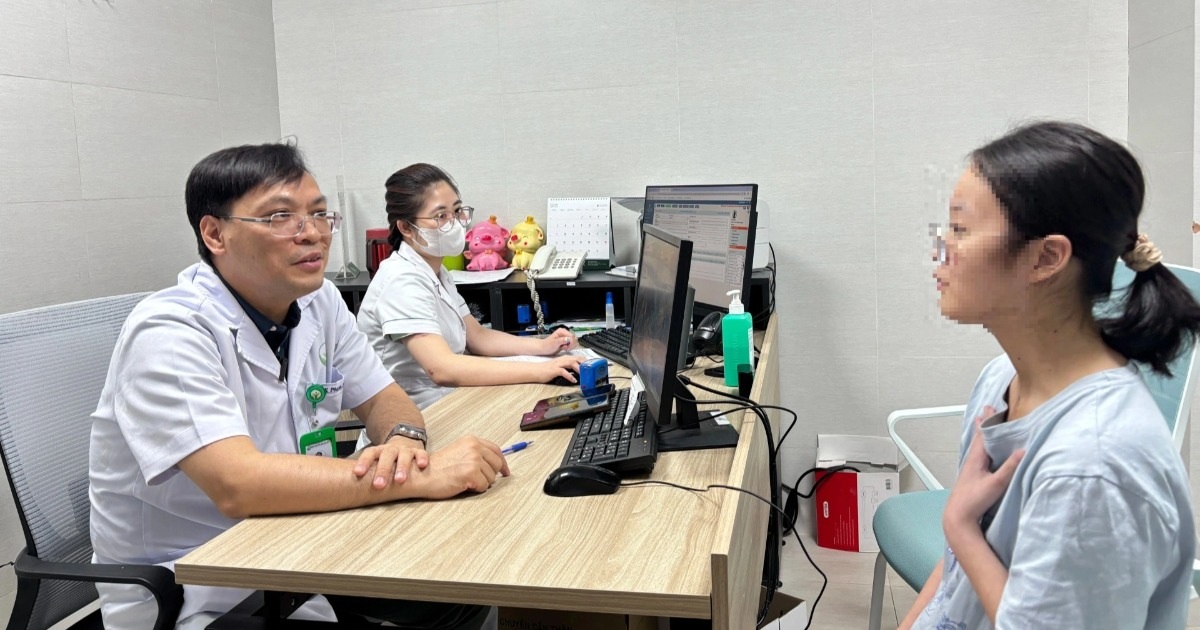 Bị tai nạn ô tô cán qua ngực, nữ sinh 18 tuổi thoát cửa tử thần kỳ Bị tai nạn ô tô cán qua ngực, nữ sinh 18 tuổi thoát cửa tử thần kỳ