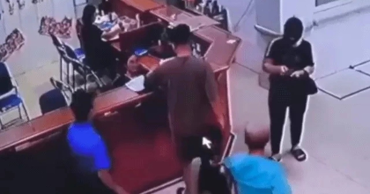 Bộ Y tế Yêu Cầu Làm Rõ Vụ Hành Hung Nhân Viên Y tế tại Nghệ An Bộ Y tế yêu cầu làm rõ vụ hành hung nhân viên y tế