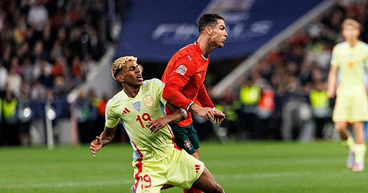 C.Ronaldo nói lời đặc biệt về Lamine Yamal sau khi vô địch Nations League C.Ronaldo nói lời đặc biệt về Lamine Yamal sau khi vô địch Nations League