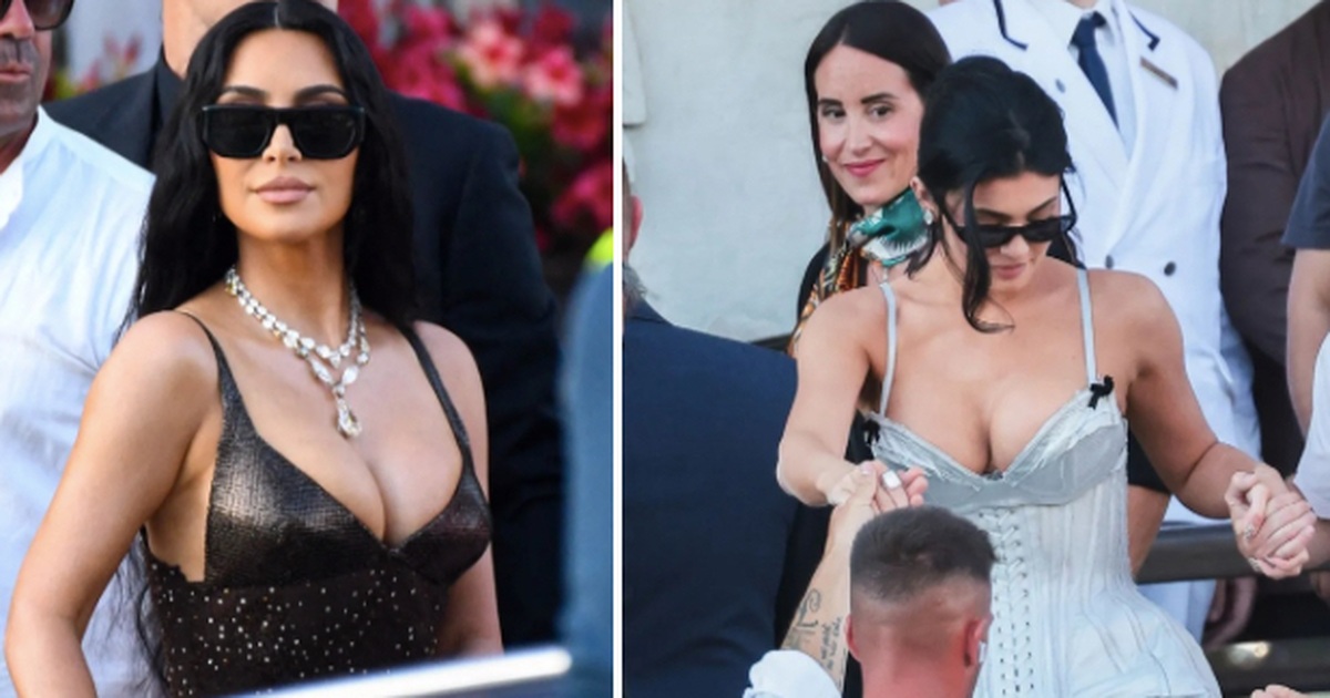 Chị em Kim Kardashian mặc hở bạo, bị chê cười tại tiệc cưới tỷ phú Chị em Kim Kardashian mặc hở bạo, bị chê cười tại tiệc cưới tỷ phú