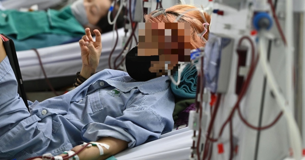 Chưa 30 đã suy thận vì dành cả thanh xuân làm thêm giờ, ăn hàng quán Chưa 30 đã suy thận vì dành cả thanh xuân làm thêm giờ, ăn hàng quán