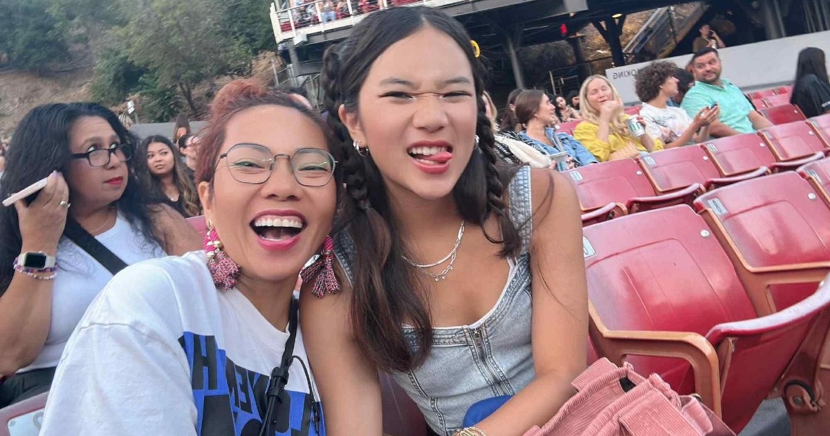 Con gái 14 tuổi của Hà Trần: Xinh đẹp, gây sốt với chiều cao vượt trội Con gái 14 tuổi của Hà Trần: Xinh đẹp, gây sốt với chiều cao vượt trội