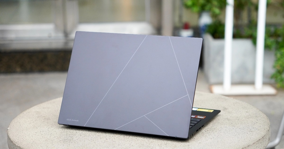 Đánh giá Asus Zenbook 14: Dành cho ai? Đánh giá Asus Zenbook 14: Dành cho ai?