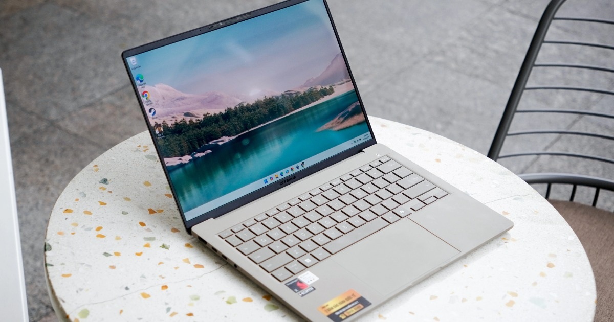 Đánh giá Asus Zenbook A14: Laptop AI chạy chip Snapdragon X sẽ dành cho ai? Đánh giá Asus Zenbook A14: Laptop AI chạy chip Snapdragon X sẽ dành cho ai?