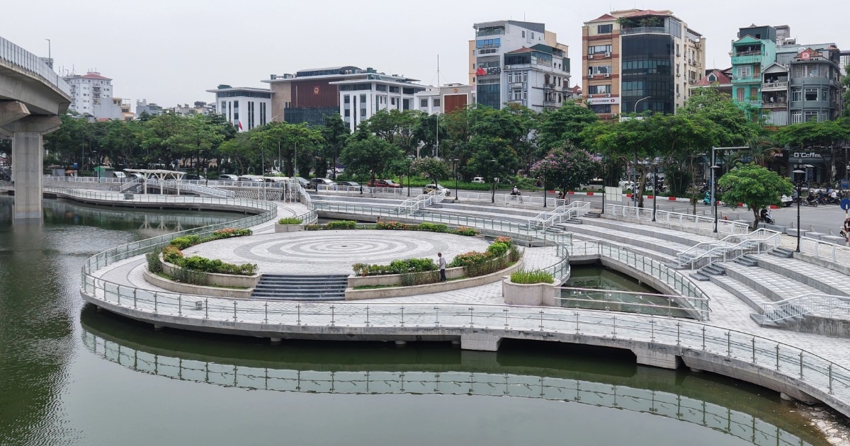 Diện mạo khang trang, hiện đại của hồ Đống Đa khi được đầu tư 300 tỷ đồng Diện mạo khang trang, hiện đại của hồ Đống Đa khi được đầu tư 300 tỷ đồng