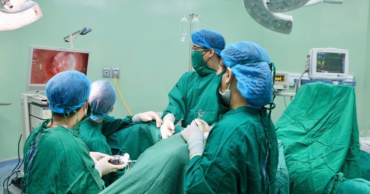 Hai bé gái có tử cung đôi và một quả thận Hai bé gái có tử cung đôi và một quả thận