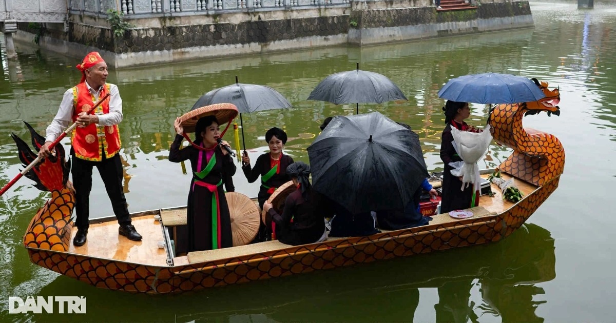 Hội Lim ở Bắc Ninh trở thành Di sản văn hóa phi vật thể Quốc gia Hội Lim ở Bắc Ninh trở thành Di sản văn hóa phi vật thể Quốc gia