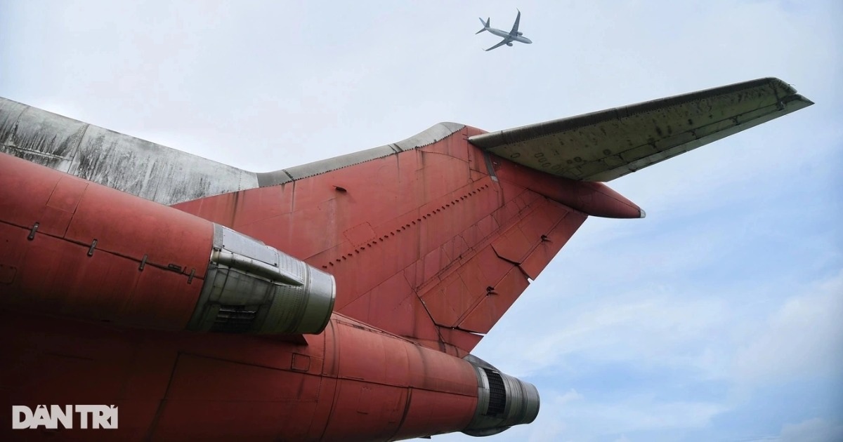 Kiến nghị giao máy bay B727 bị “bỏ rơi” tại Nội Bài cho Học viện Hàng không Kiến nghị giao máy bay B727 bị "bỏ rơi" tại Nội Bài cho Học viện Hàng không