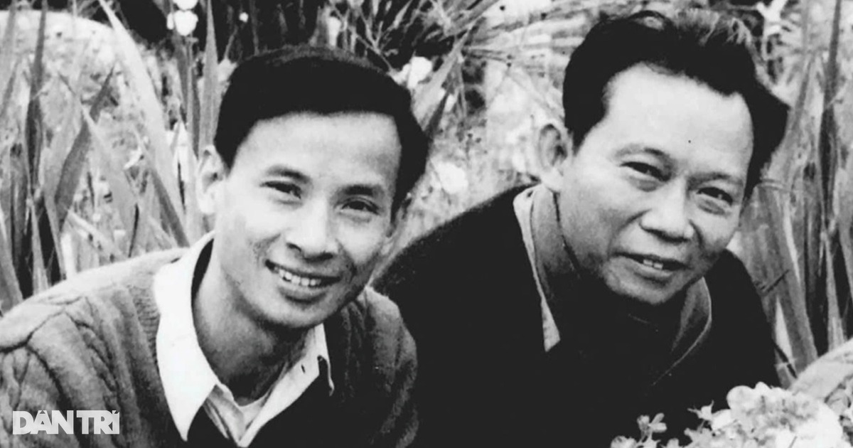 “Kim Toàn, nhà báo – chiến sĩ”: Hồi ức sống động người cầm bút thời chiến “Kim Toàn, nhà báo - chiến sĩ”: Hồi ức sống động người cầm bút thời chiến