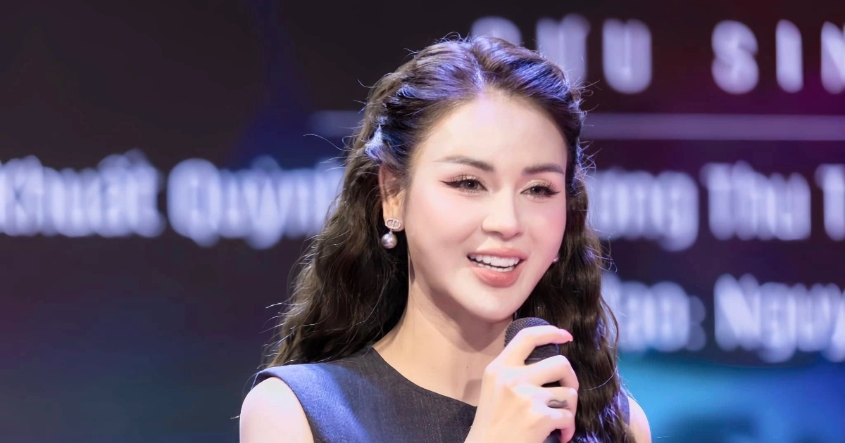 Lương Thu Trang tuổi 35: Nhan sắc thăng hạng, thừa nhận đang yêu Lương Thu Trang tuổi 35: Nhan sắc thăng hạng, thừa nhận đang yêu