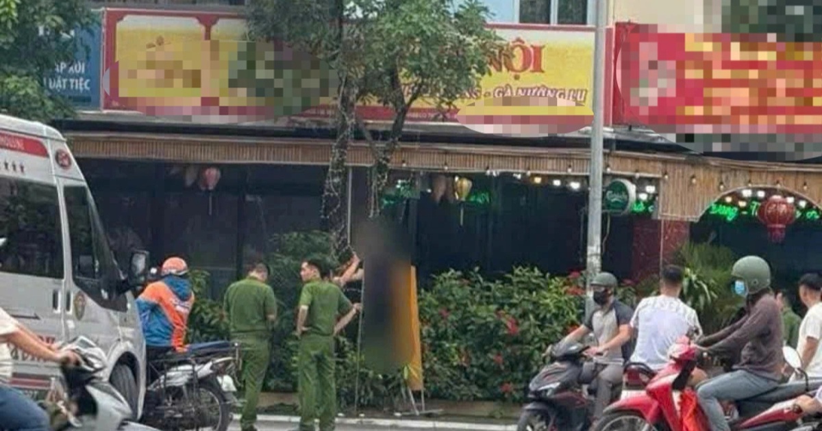 Nam thanh niên tử vong trước cửa quán bia ở Hà Nội Nam thanh niên tử vong trước cửa quán bia ở Hà Nội