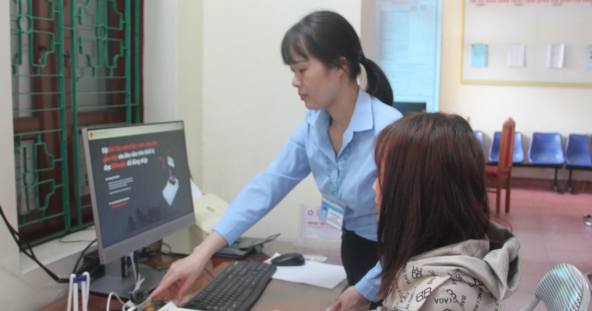 Ngày đầu vận hành thử chính quyền 2 cấp ở Quảng Ninh Ngày đầu vận hành thử chính quyền 2 cấp ở Quảng Ninh