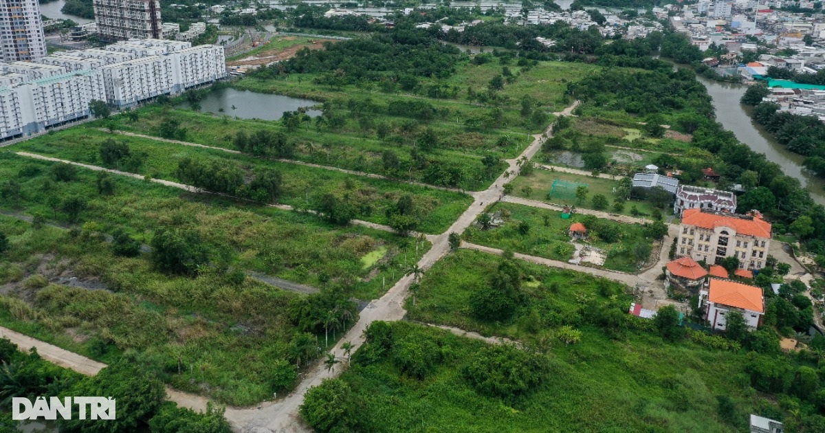 Người dân TPHCM "mắc kẹt" trong dự án đất nền hơn 20 năm chưa được xây nhà