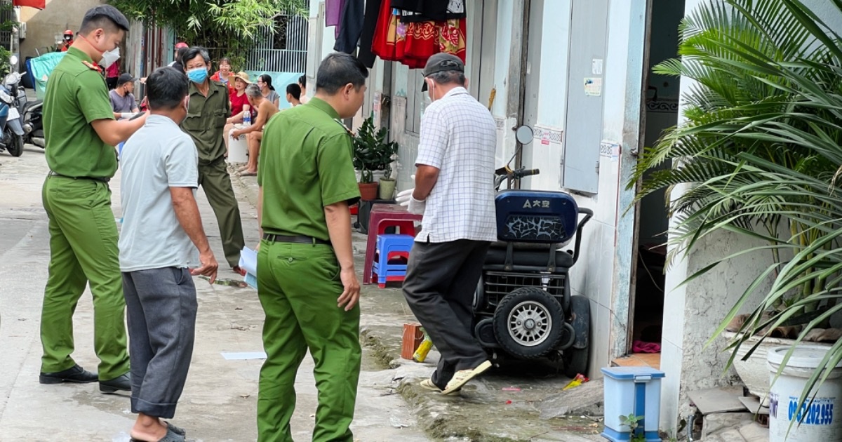 Người đàn ông bán vé số tử vong bất thường trong phòng trọ ở Bình Dương Người đàn ông bán vé số tử vong bất thường trong phòng trọ ở Bình Dương