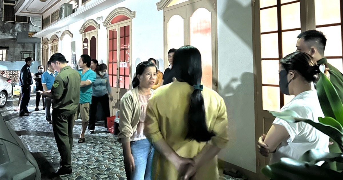Nữ công nhân tử vong trong tình trạng lõa thể ở Bình Dương Nữ công nhân tử vong trong tình trạng lõa thể ở Bình Dương