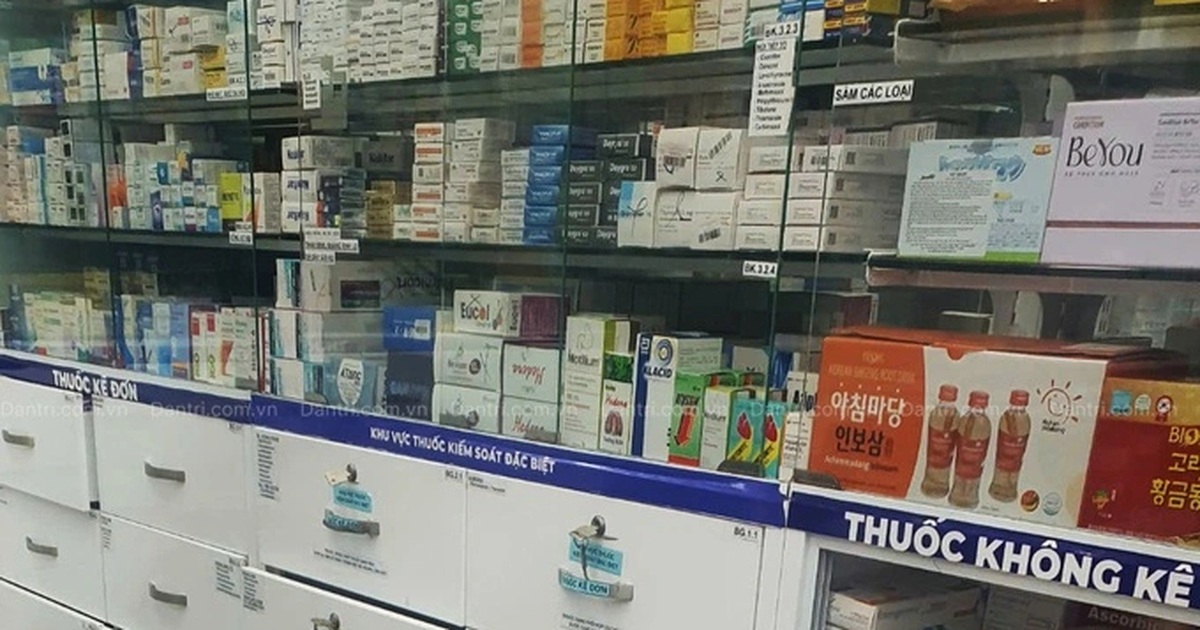 Phạt nặng nhiều nhà thuốc sau phản ánh “bán thuốc như bán rau” của Dân trí Phạt nặng nhiều nhà thuốc sau phản ánh “bán thuốc như bán rau” của Dân trí