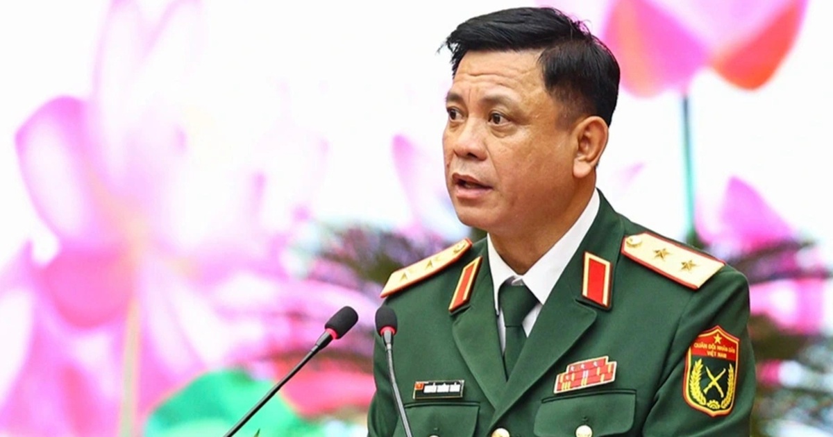 Thủ tướng bổ nhiệm Tư lệnh Quân khu 7 làm Thứ trưởng Bộ Quốc phòng Thủ tướng bổ nhiệm Tư lệnh Quân khu 7 làm Thứ trưởng Bộ Quốc phòng