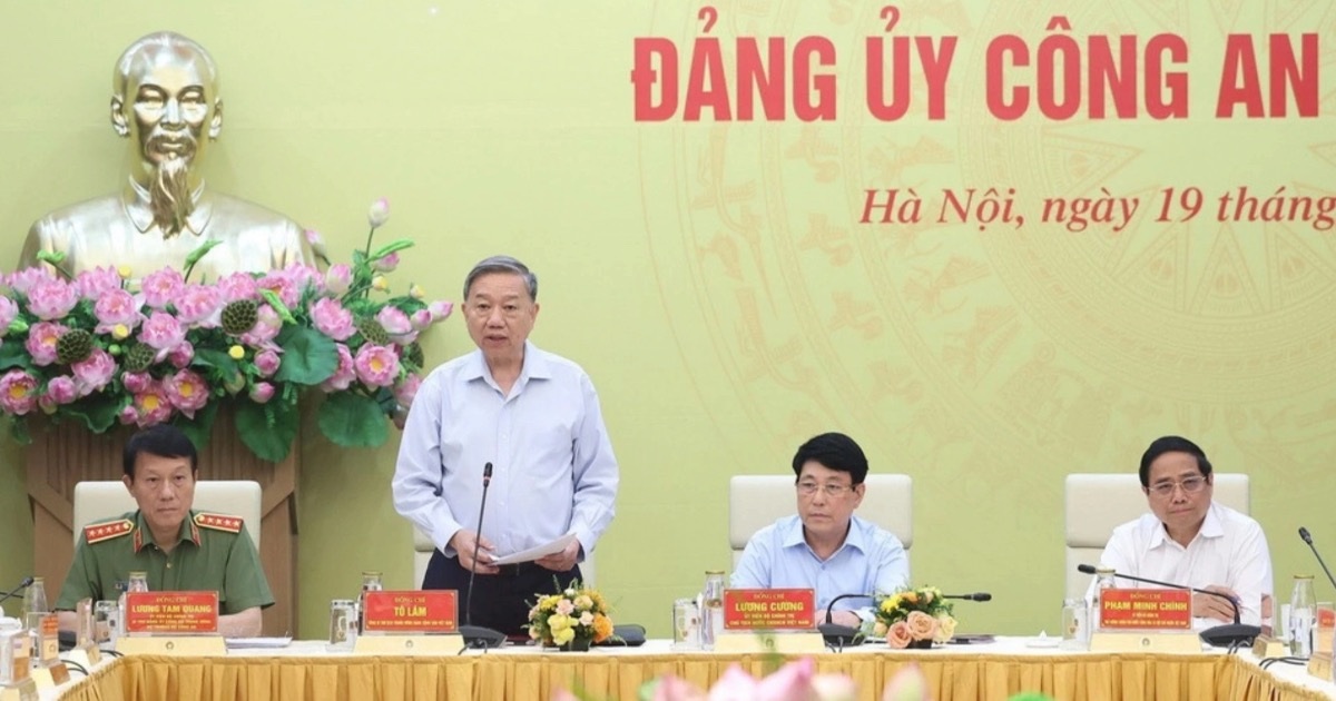 Tổng Bí thư Tô Lâm dự Hội nghị Đảng ủy Công an Trung ương 6 tháng đầu năm 2025 Tổng Bí thư Tô Lâm dự Hội nghị Đảng ủy Công an Trung ương 6 tháng đầu năm 2025