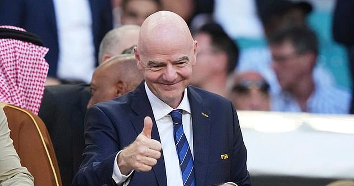 Trận đấu ở Club World Cup lập kỷ lục không mong muốn, CĐV oán trách FIFA Trận đấu ở Club World Cup lập kỷ lục không mong muốn, CĐV oán trách FIFA