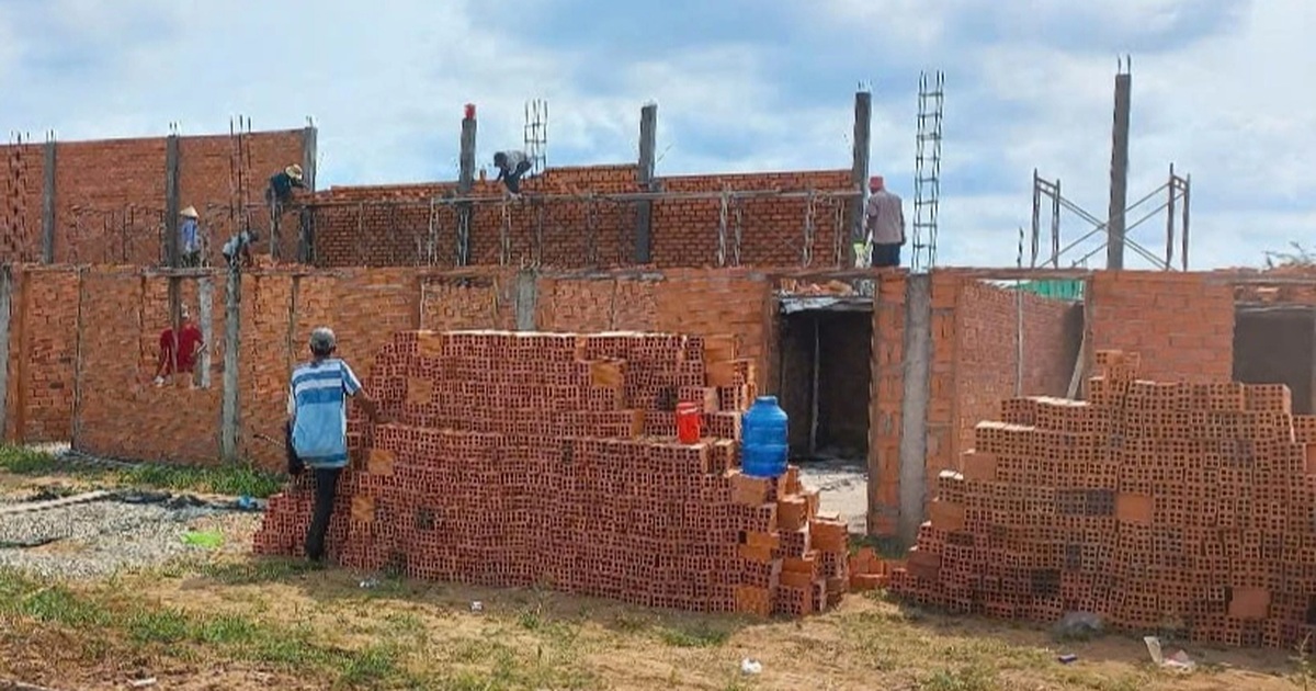 Xem xét cưỡng chế công trình vi phạm của con một “đại gia” ở Sóc Trăng Xem xét cưỡng chế công trình vi phạm của con một “đại gia” ở Sóc Trăng