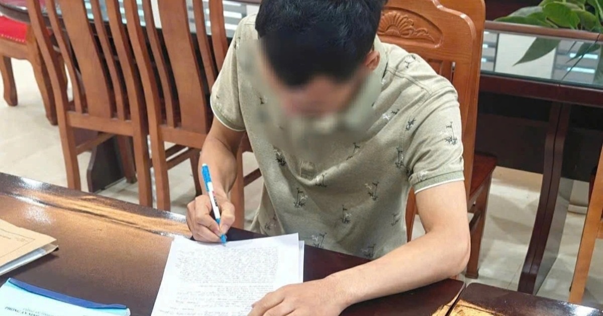 Xử phạt người tung tin sai sự thật “sầu riêng ngâm thuốc độc hóa chất” Xử phạt người tung tin sai sự thật "sầu riêng ngâm thuốc độc hóa chất"