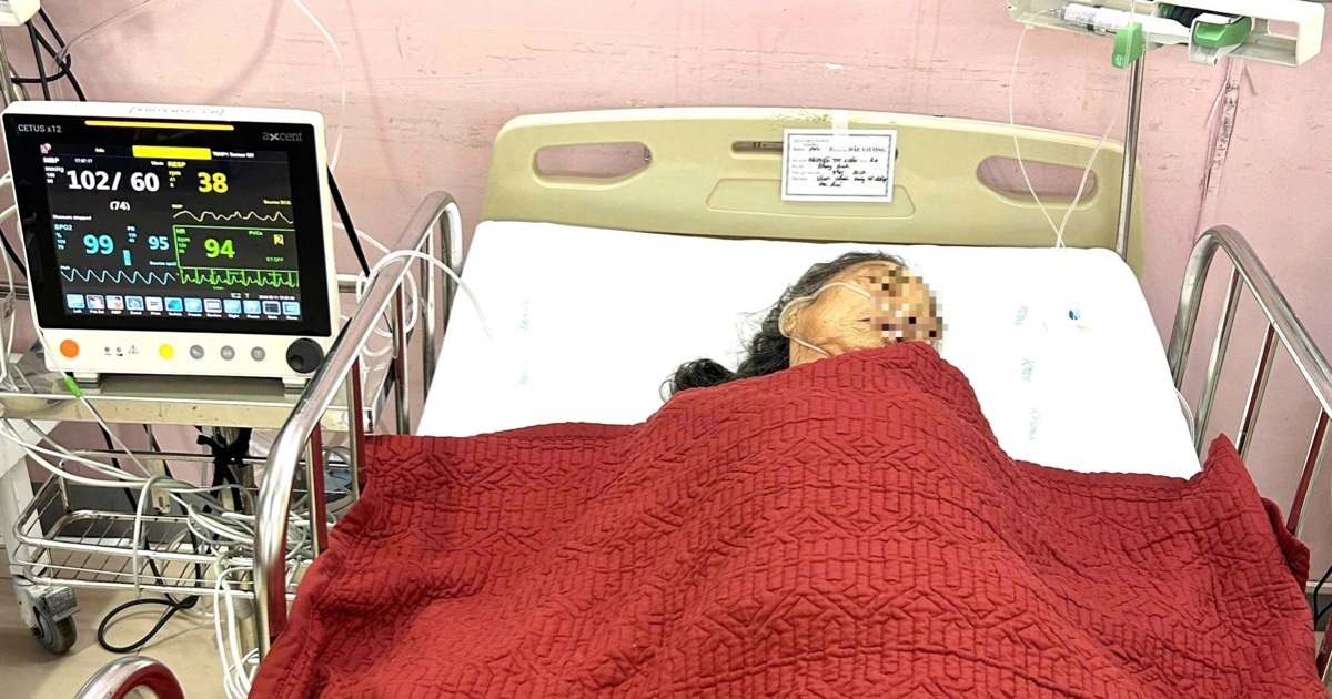 10 người nhập viện nghi ngộ độc thực phẩm sau khi ăn đám giỗ 10 người nhập viện nghi ngộ độc thực phẩm sau khi ăn đám giỗ