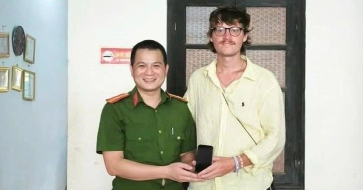 16 giờ tìm kiếm điện thoại iPhone của du khách người Anh 16 giờ tìm kiếm điện thoại iPhone của du khách người Anh