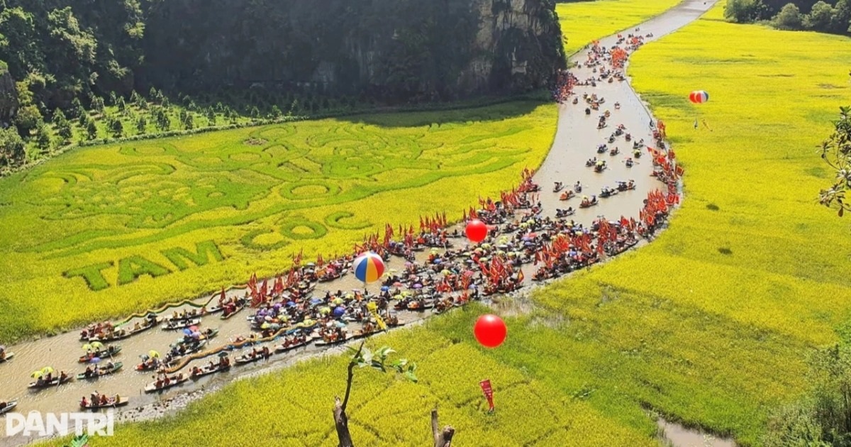 Bác thông tin “du khách mắc kẹt trong cơn dông ở Tam Cốc” Bác thông tin "du khách mắc kẹt trong cơn dông ở Tam Cốc"