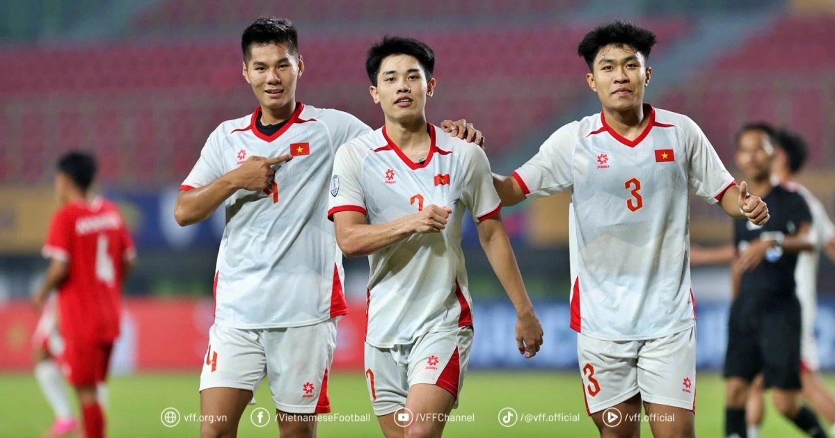 Lâm Đồng: Giải cứu 4 nữ sinh mắc kẹt giữa dòng lũ xiết Báo Indonesia chỉ ra điểm yếu lớn nhất của U23 Việt Nam