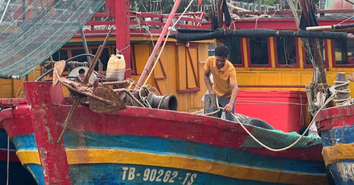 Bí thư Hưng Yên đề nghị các cơ quan, đơn vị sẵn sàng trực ban 24/24 giờ Bí thư Hưng Yên đề nghị các cơ quan, đơn vị sẵn sàng trực ban 24/24 giờ