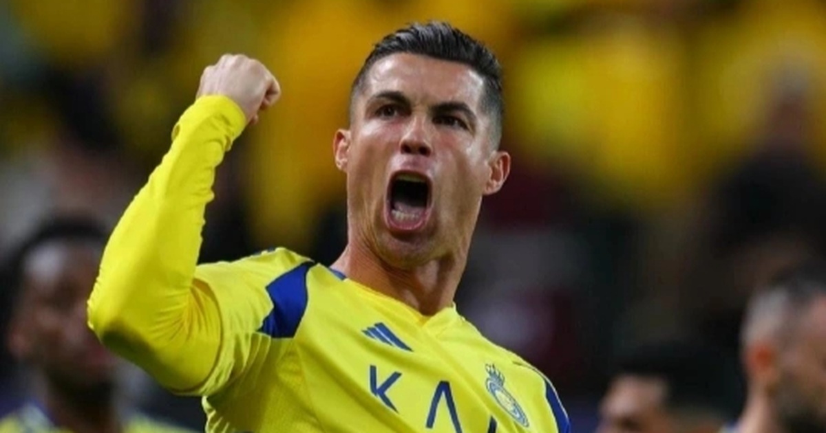C.Ronaldo ẵm hàng loạt giải thưởng dù đội nhà trắng tay C.Ronaldo ẵm hàng loạt giải thưởng dù đội nhà trắng tay