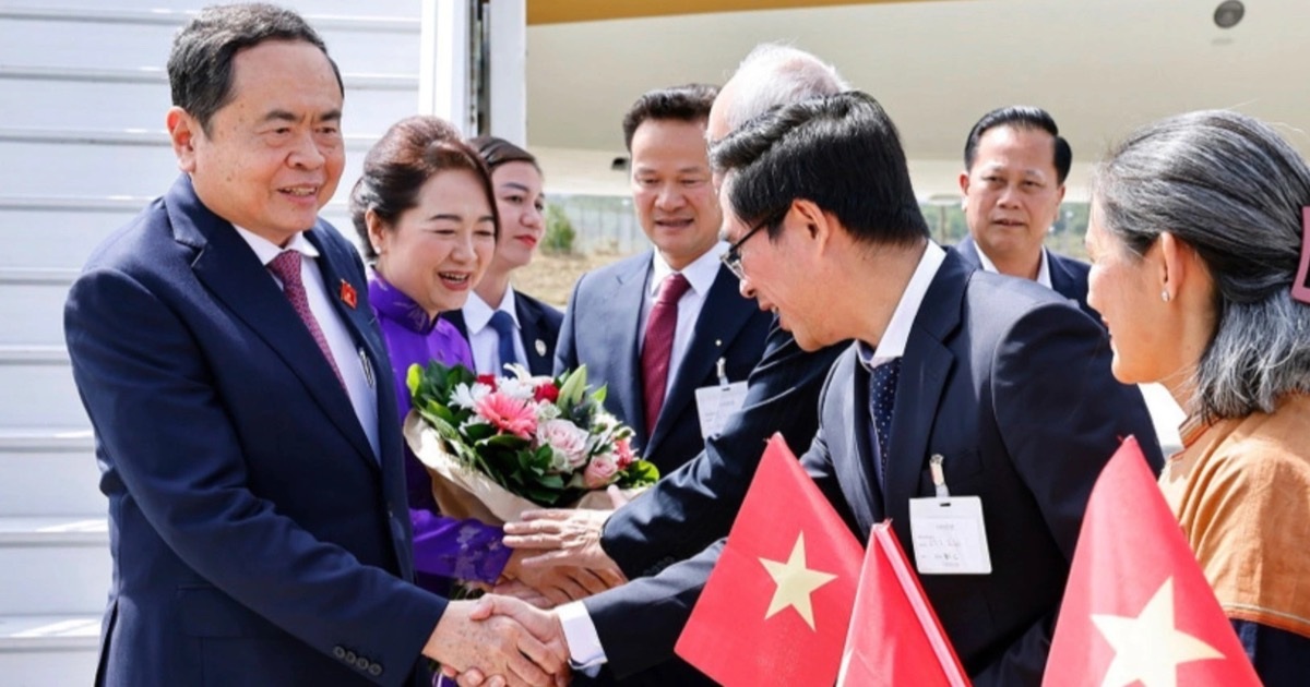 Chủ tịch Quốc hội bắt đầu dự Hội nghị các Chủ tịch Quốc hội thế giới lần thứ 6 Chủ tịch Quốc hội bắt đầu dự Hội nghị các Chủ tịch Quốc hội thế giới lần thứ 6