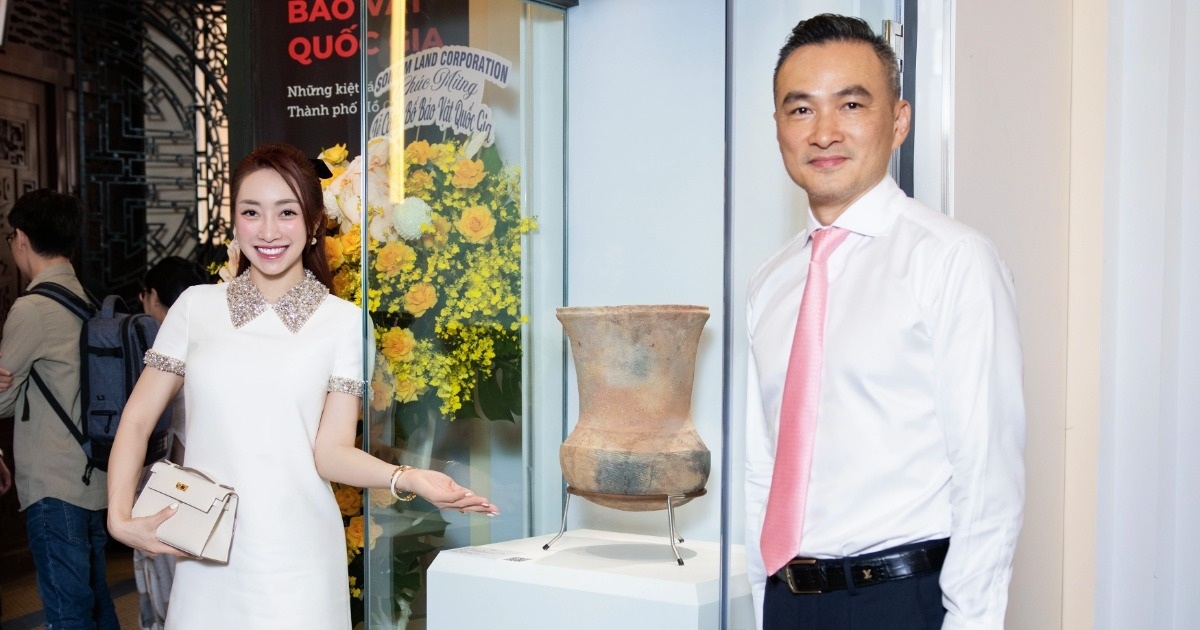 Diễn viên Chi Bảo hé lộ cuộc sống, thú chơi đồ cổ sau khi giải nghệ Diễn viên Chi Bảo hé lộ cuộc sống, thú chơi đồ cổ sau khi giải nghệ