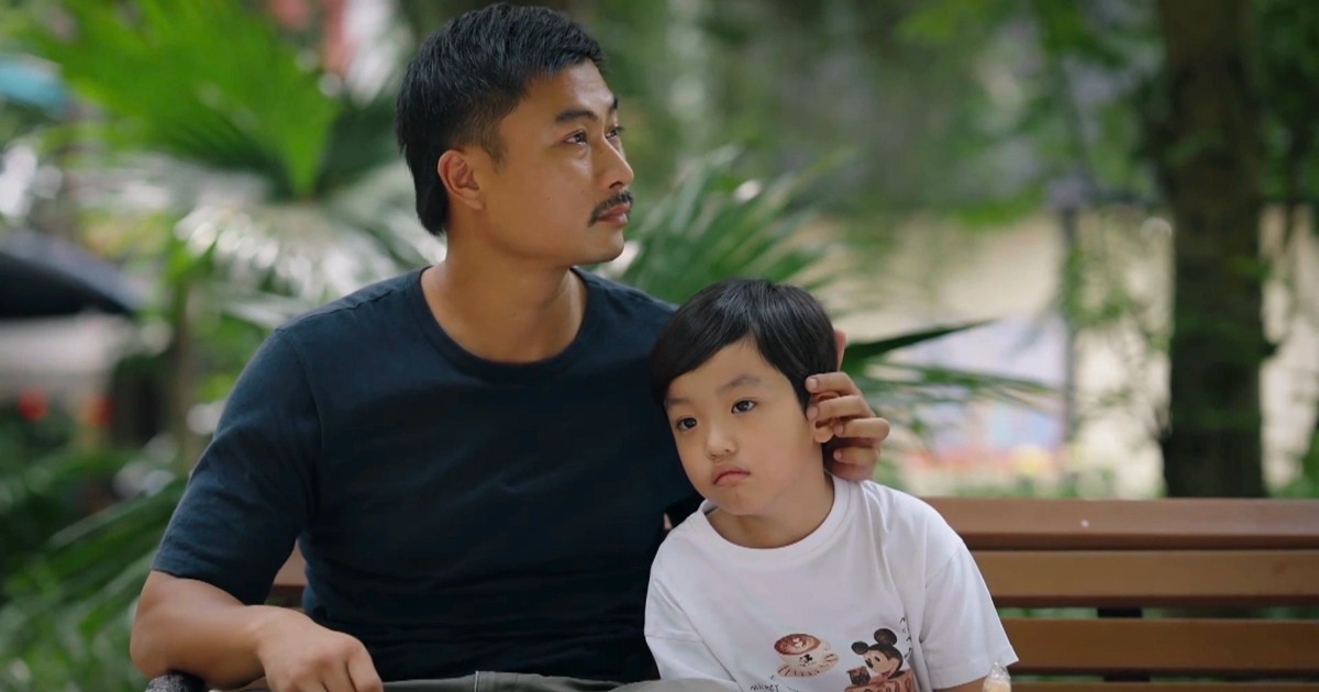 Diễn viên nhí 6 tuổi đóng con trai Duy Hưng trong phim VTV gây sốt Diễn viên nhí 6 tuổi đóng con trai Duy Hưng trong phim VTV gây sốt