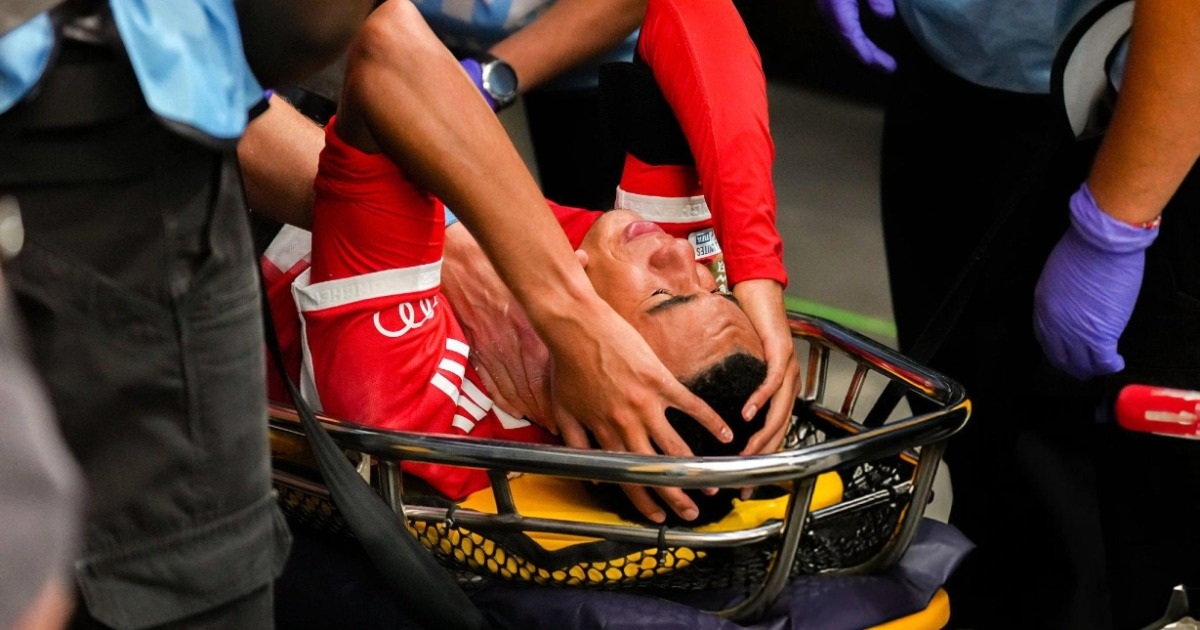 Donnarumma bật khóc khi gây ra chấn thương nặng cho Musiala Donnarumma bật khóc khi gây ra chấn thương nặng cho Musiala