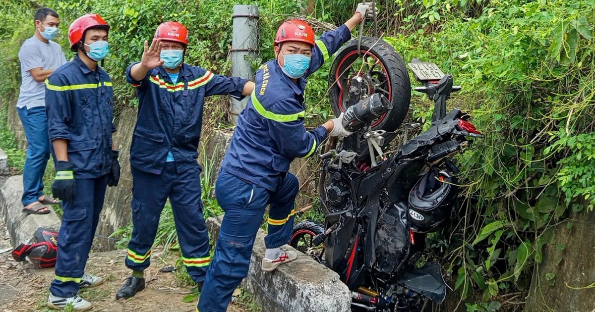 Du khách nước ngoài tử nạn trên bán đảo Sơn Trà Du khách nước ngoài tử nạn trên bán đảo Sơn Trà