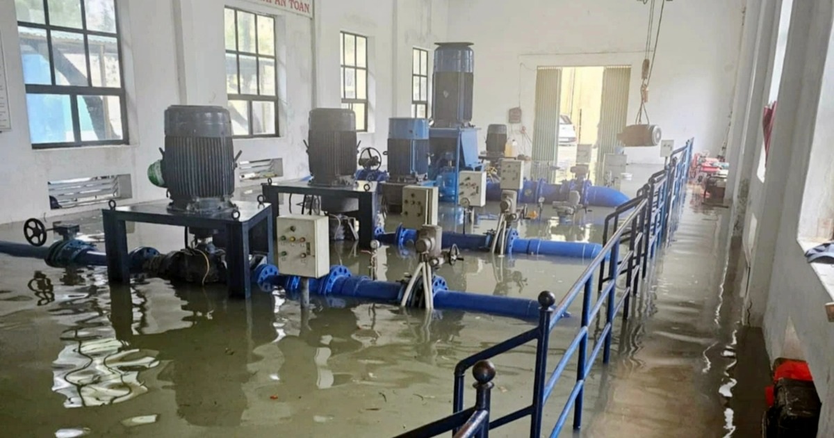 Gần 40.000 khách hàng bị mất nước sạch do mưa lũ đã được cấp trở lại Gần 40.000 khách hàng bị mất nước sạch do mưa lũ đã được cấp trở lại