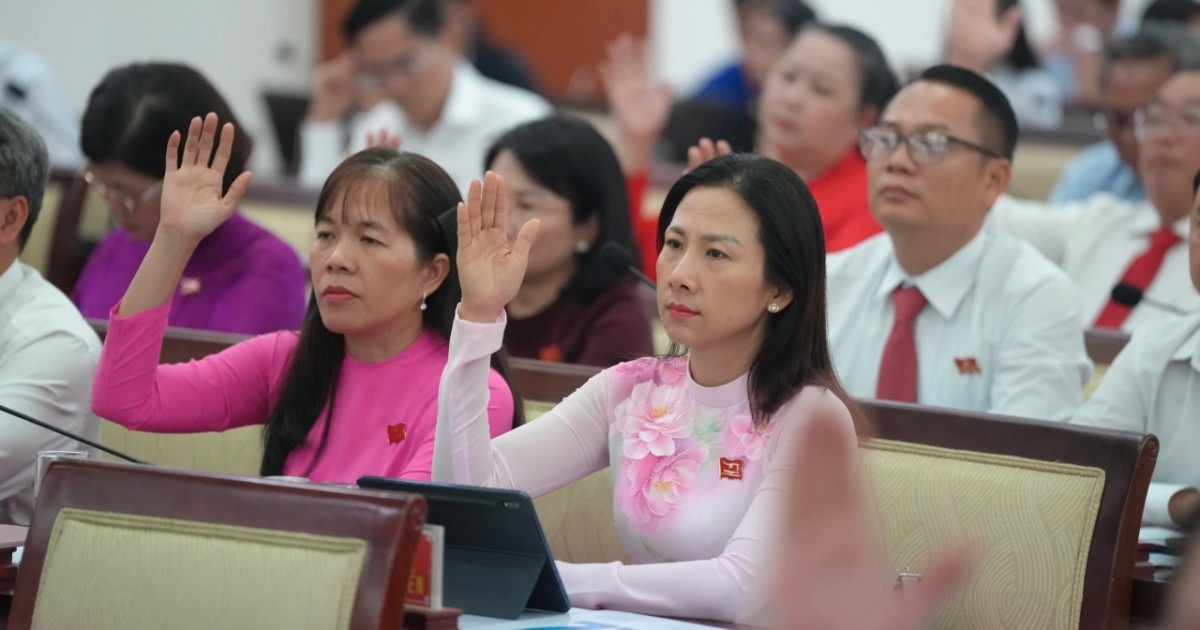 HĐND TPHCM mới triệu tập kỳ họp lần thứ nhất bàn công tác nhân sự HĐND TPHCM mới triệu tập kỳ họp lần thứ nhất bàn công tác nhân sự
