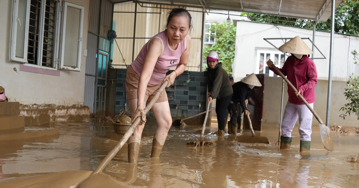 Nghệ An mưa lớn giảm dần, từ Hà Tĩnh đến Đà Nẵng có nơi mưa rất to Nghệ An mưa lớn giảm dần, từ Hà Tĩnh đến Đà Nẵng có nơi mưa rất to