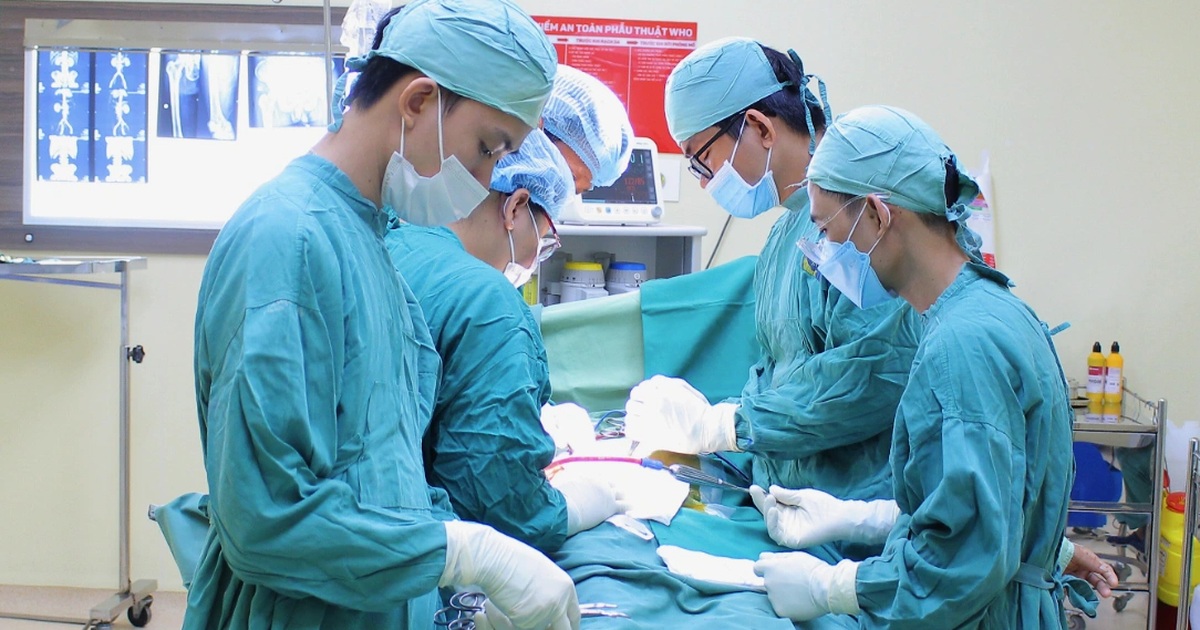 Nhiều người lâm nguy vì tai nạn “ngã từ trên cao xuống” Nhiều người lâm nguy vì tai nạn "ngã từ trên cao xuống"