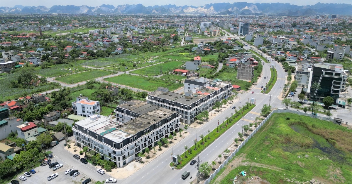 Vì sao Ninh Bình đề xuất xây sân bay quốc tế tại Liêm Tuyền? Ninh Bình đề xuất xây cảng hàng không quốc tế tại phường Liêm Tuyền
