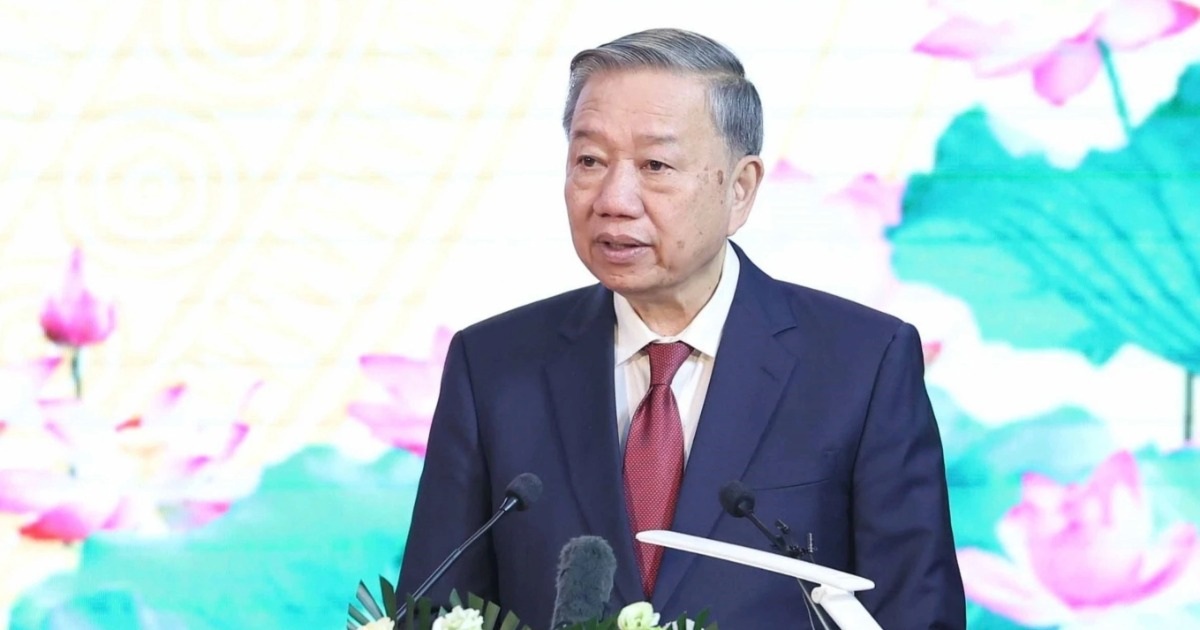 Tổng Bí thư: “Chúng ta cần tiếp tục khơi dậy tinh thần Nguyễn Văn Linh” Tổng Bí thư: "Chúng ta cần tiếp tục khơi dậy tinh thần Nguyễn Văn Linh"
