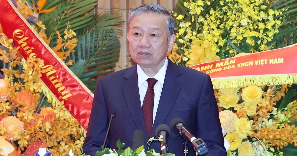Tổng Bí thư: Pháp luật không chỉ để trừng trị mà còn mở lối hướng thiện Tổng Bí thư: Pháp luật không chỉ để trừng trị mà còn mở lối hướng thiện