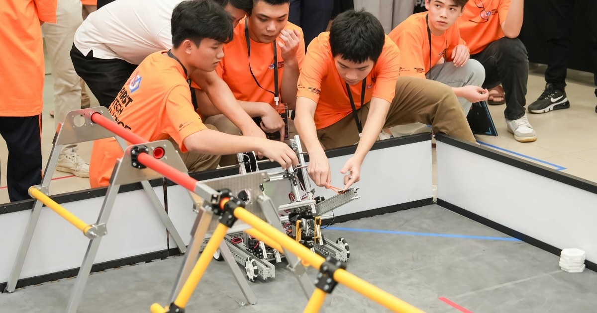 Trí thức trẻ Việt Nam toàn cầu hiến kế chuyển đổi số và phát triển bền vững Trí thức trẻ Việt Nam toàn cầu hiến kế chuyển đổi số và phát triển bền vững