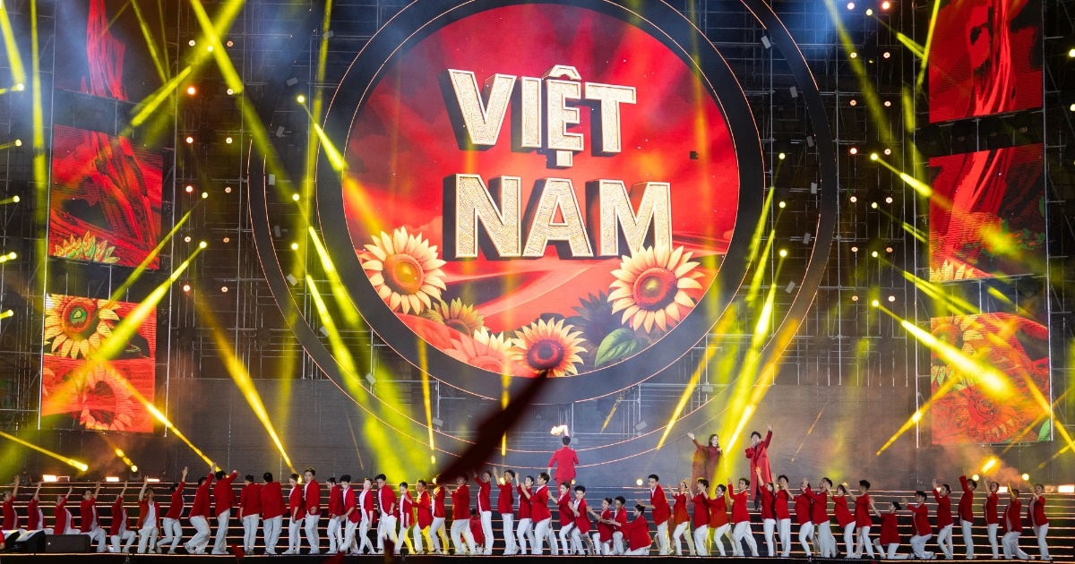 80 năm ngành Văn hóa: Dấu ấn và chiến lược định vị bản sắc trên toàn cầu 80 năm ngành Văn hóa: Dấu ấn và chiến lược định vị bản sắc trên toàn cầu